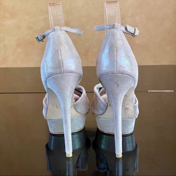 PELLE MODA Strappy Platform Sandals - Picture 3 of 7